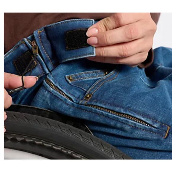 Denim & Co. Adaptive Cozy Slim Straight Cargo Jean Wheelchair Fit, Size 8, NWT - Picture 2 of 10